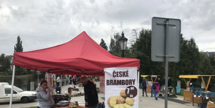 Farmářské trhy na Hořejší Oboře měly co nabídnout