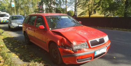 U ZÚNZu došlo k nehodě dvou osobních vozů