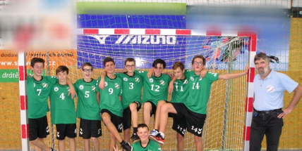 Druhou říjnovou sobotu bojovali příbramští házenkáři na dvou frontách