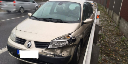 Nehoda pěti vozidel omezuje provoz na dálnici D4