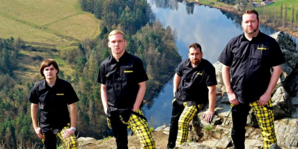 Compromysh pokřtí 18. 11. v příbramském klubu Šachta své CD Mezi vším