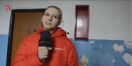 Video: Hasiči likvidovali požár na ubytovně Horník