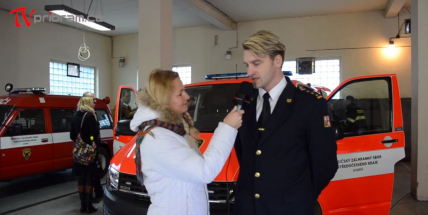 Video: Hasiči z Dobříše dostali předčasně vánoční dárek