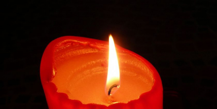 Hasiči varují: Pozor na svíčky na adventním věnci