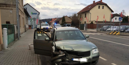Aktuálně: Nehoda dvou vozidel v Jincích