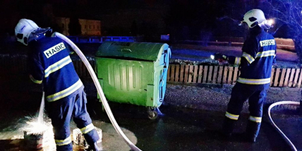 První novoroční výjezd hasičů mělo na svědomí silvestrovské veselí
