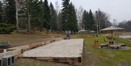 Na Nováku probíhají práce na rekonstrukci oblasti zázemí