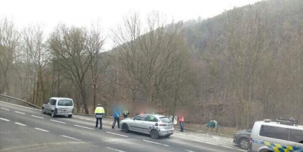 Aktuálně: Nehoda dvou vozidel komplikuje provoz u Obor na Příbramsku