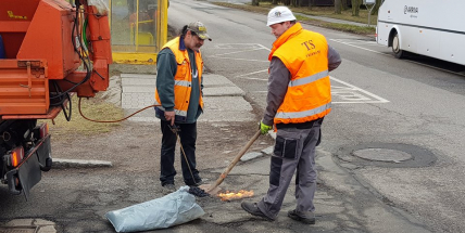Silnice se opravují i v zimním období