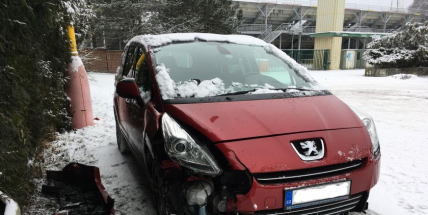 Další náraz na zasněžených silnicích