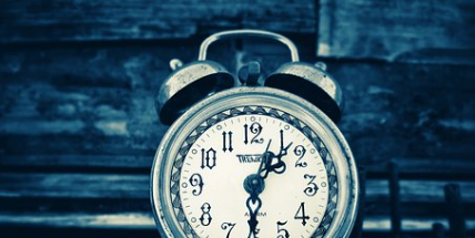 Europoslanci hlasovali pro zrušení střídání letního a zimního času