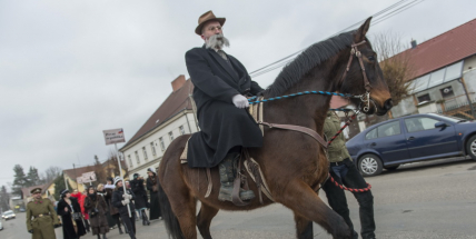 Netradiční masopust proběhl opět v Milíně
