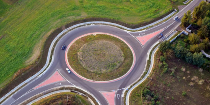 Obyvatelé Zdaboře, stejně jako Žežic, Brodu a Tisové mají k Jihovýchodnímu obchvatu výhrady. Vyzývají zastupitele města ku pomoci