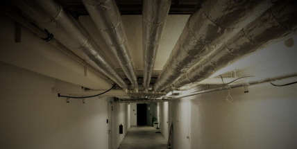 Věci za 60.000,- odcizil zloděj ve sklepě