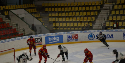 Oslabený starší dorost poráží HC Hvězdu Praha