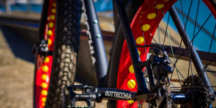 Horská kola terčem zlodějů