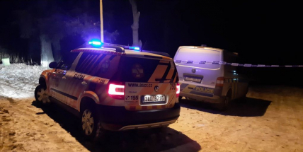 Právě teď: Na Březových Horách byl pod listím nalezen mrtvý muž