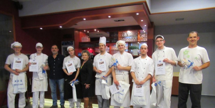 Studenti uspořádali vepřové hody