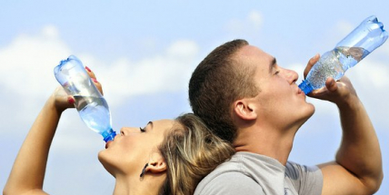 Dnes voda slaví svůj den. V pátek můžete nahlédnout pod pokličku její úpravě pro naši potřebu